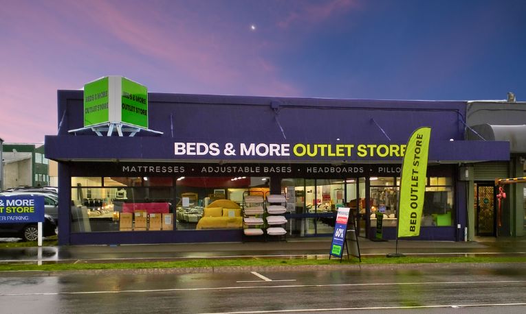 Beds & More Levin